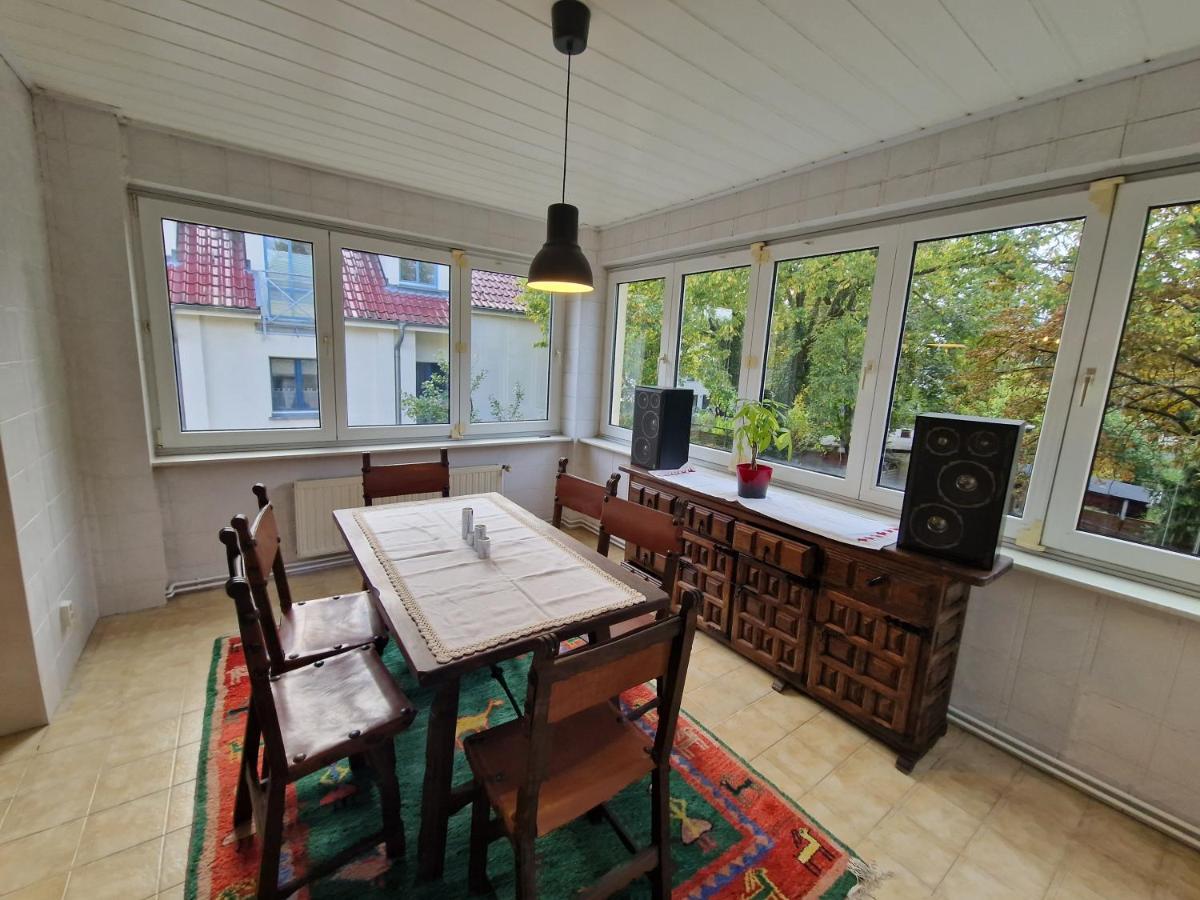 Geraeumige Und Zentrale Ferienwohnung Stahnsdorf Екстериор снимка