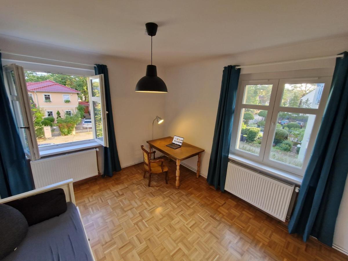 Geraeumige Und Zentrale Ferienwohnung Stahnsdorf Екстериор снимка